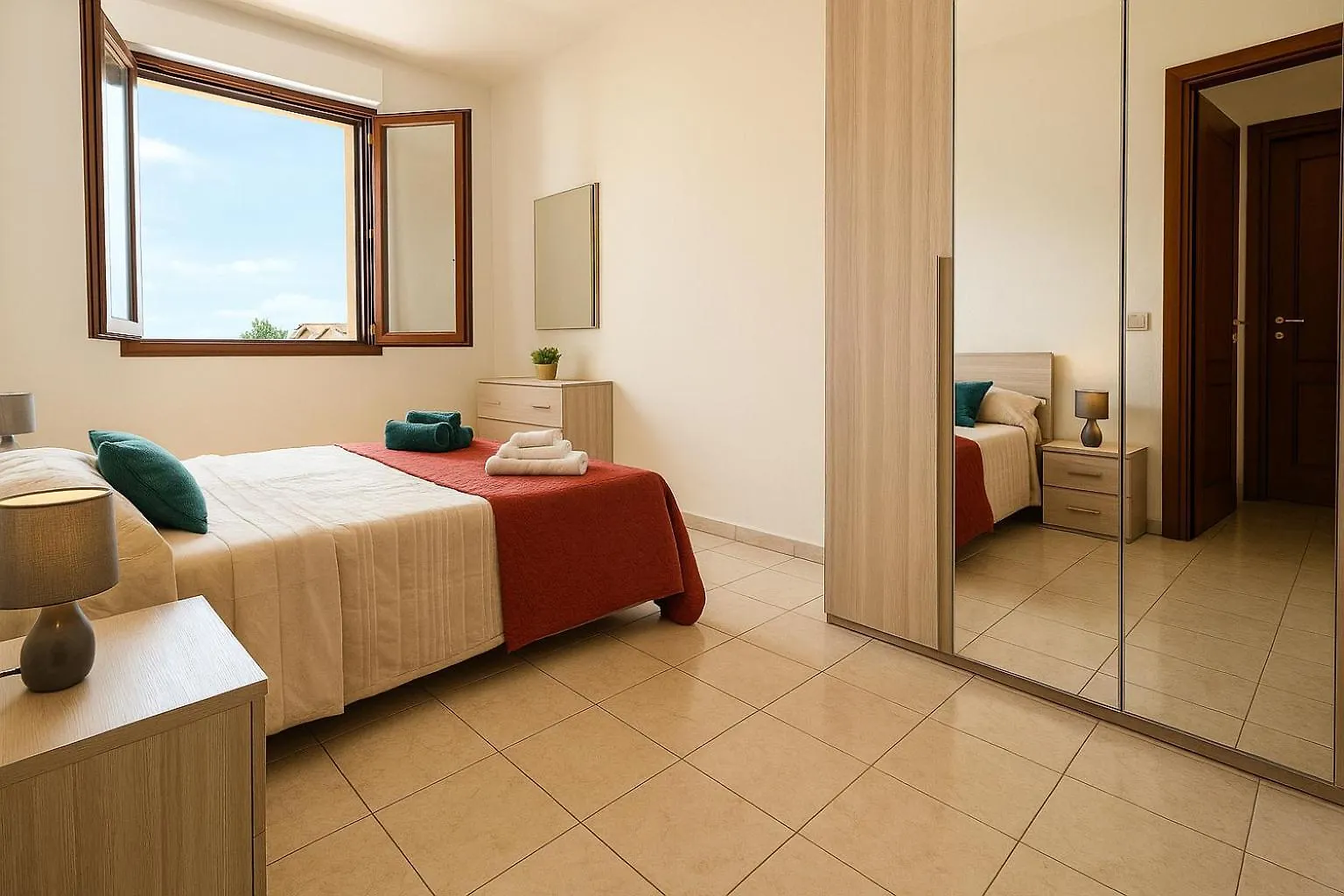 Casa Katia Vacanze Oristano, A Pochi Minuti Dalle Spiagge Piu Belle Della Sardegna E Pochi Minuti Da Oristano, Casa Dotata Di Tutti I Comfort